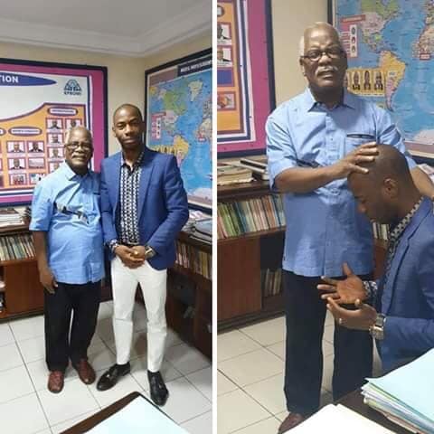 Makosso Camille sollicite une séance de prière auprès du Rev. Dr Dion Yayé Robert